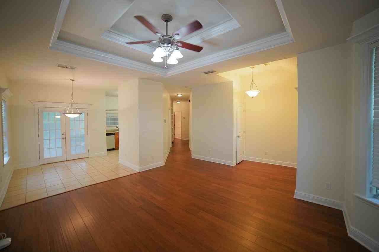 2400 Tippecanoe Rdg - Photo 3 of 28