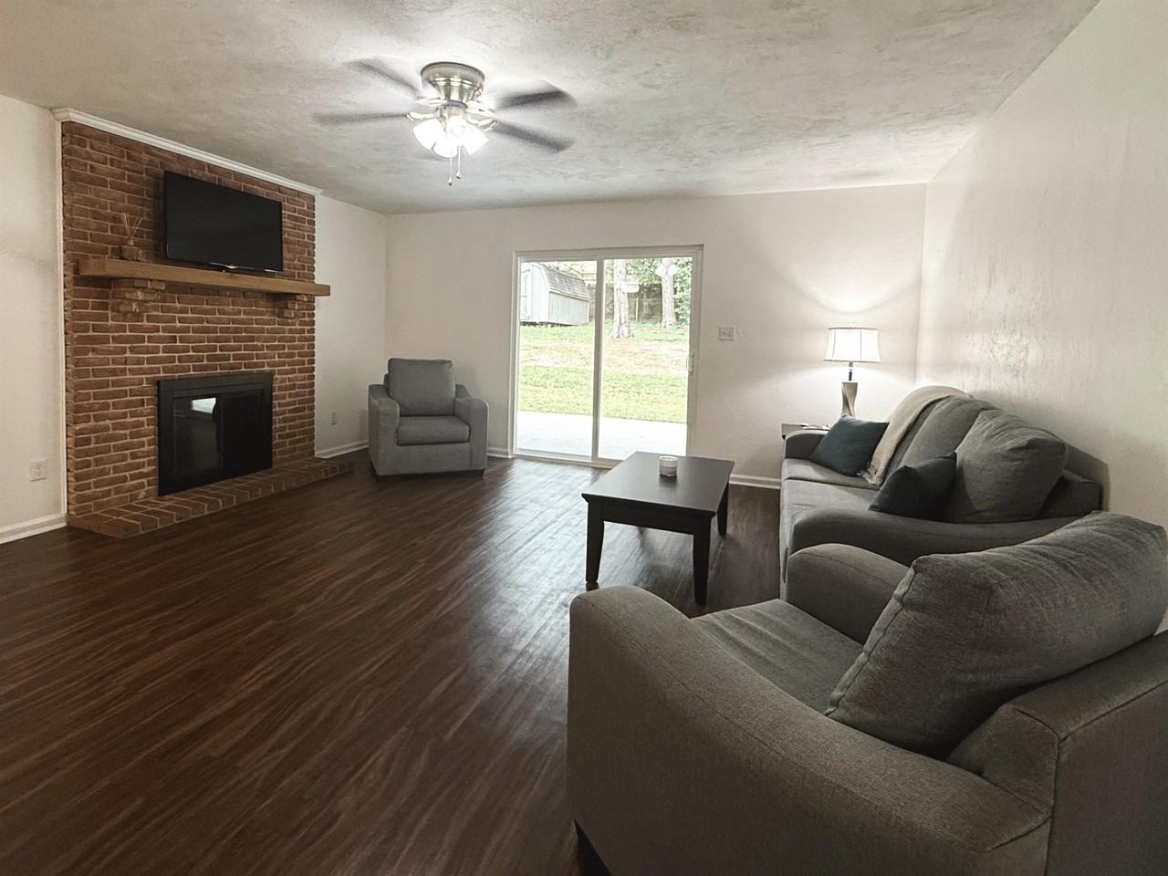 4728 Pimlico Dr - Photo 4 of 25