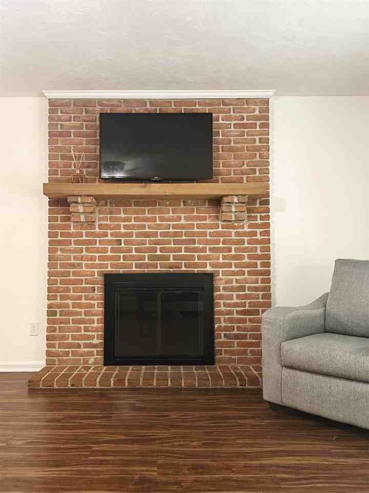 4728 Pimlico Dr - Photo 6 of 25