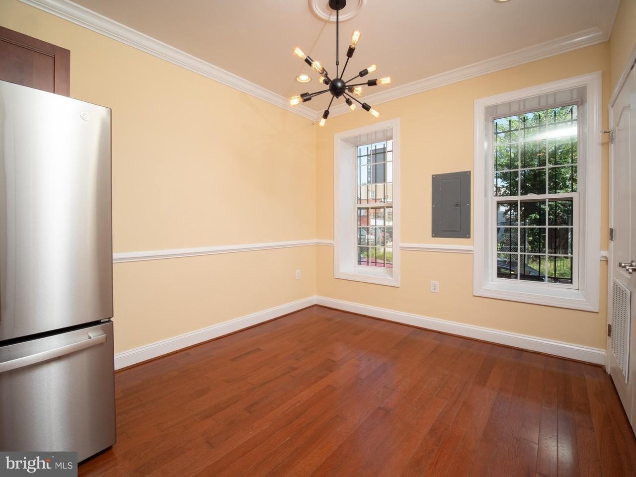 648 Newton Pl Nw #2 - Photo 3 of 21