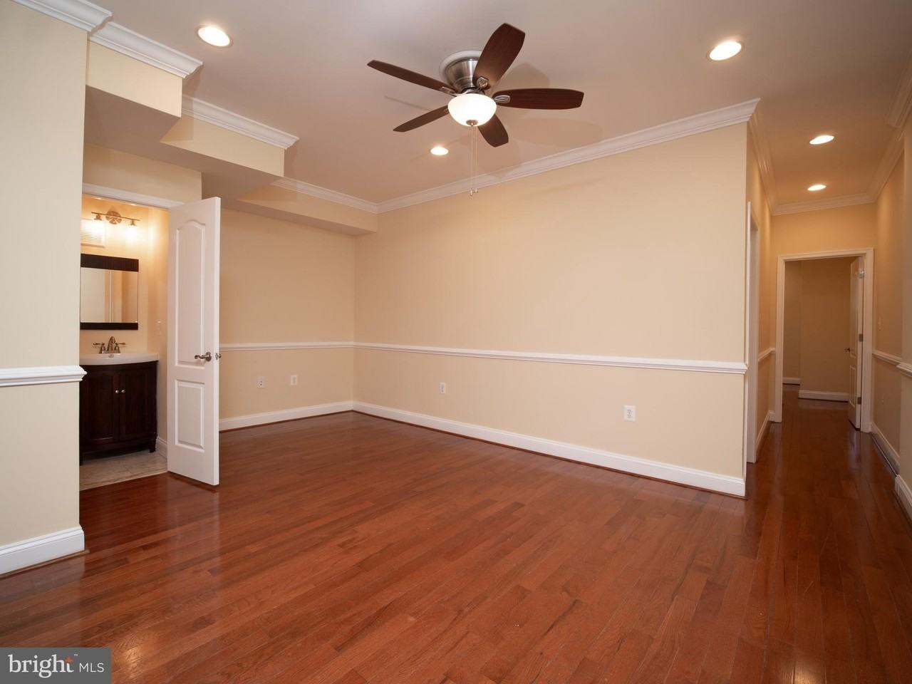 648 Newton Pl Nw #2 - Photo 5 of 21