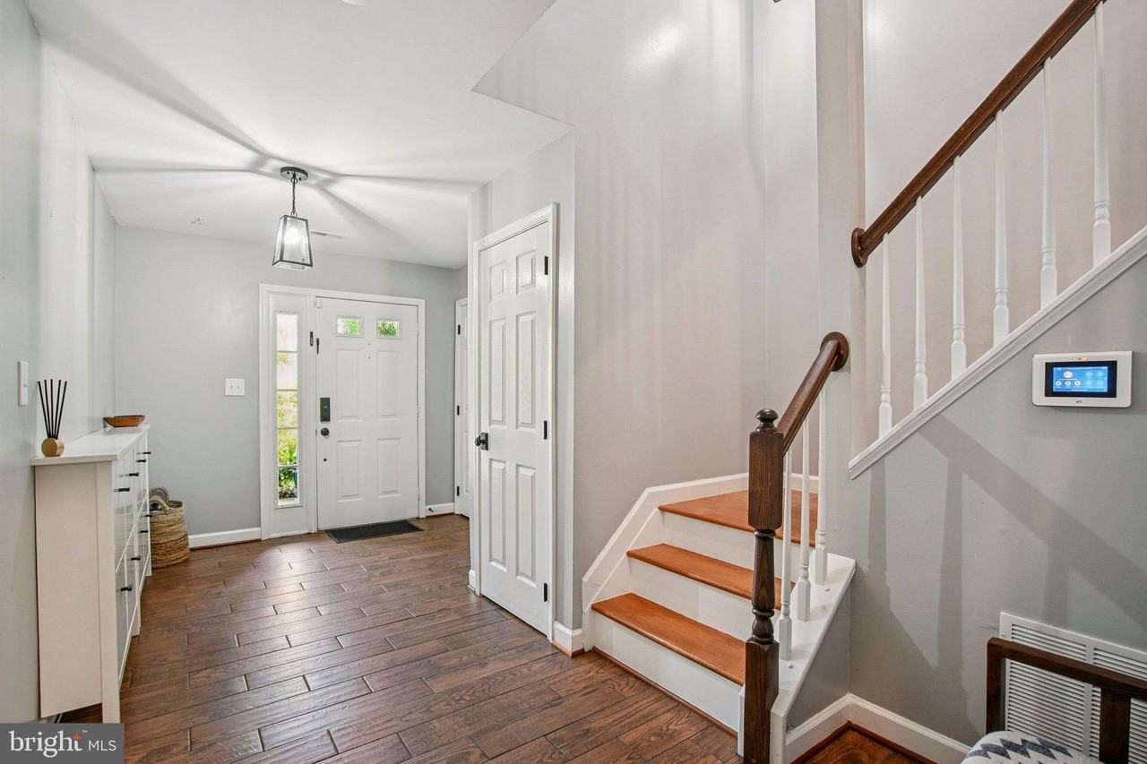 3210 Escapade Cir - Photo 3 of 24
