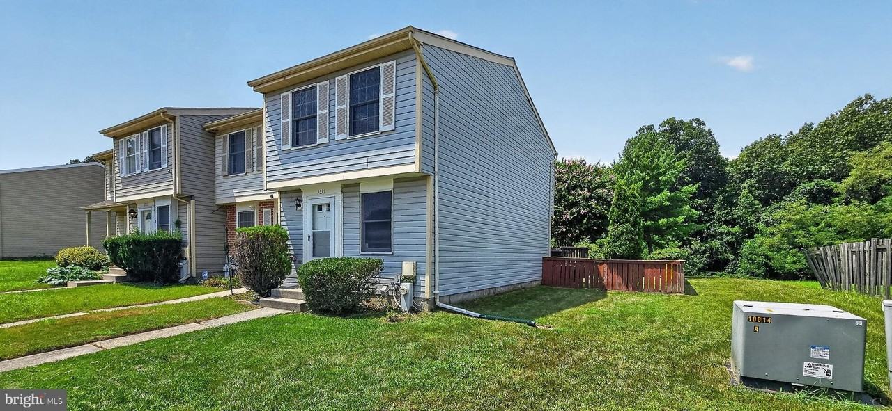 3591 Laurel View Ct - Photo 4 of 35