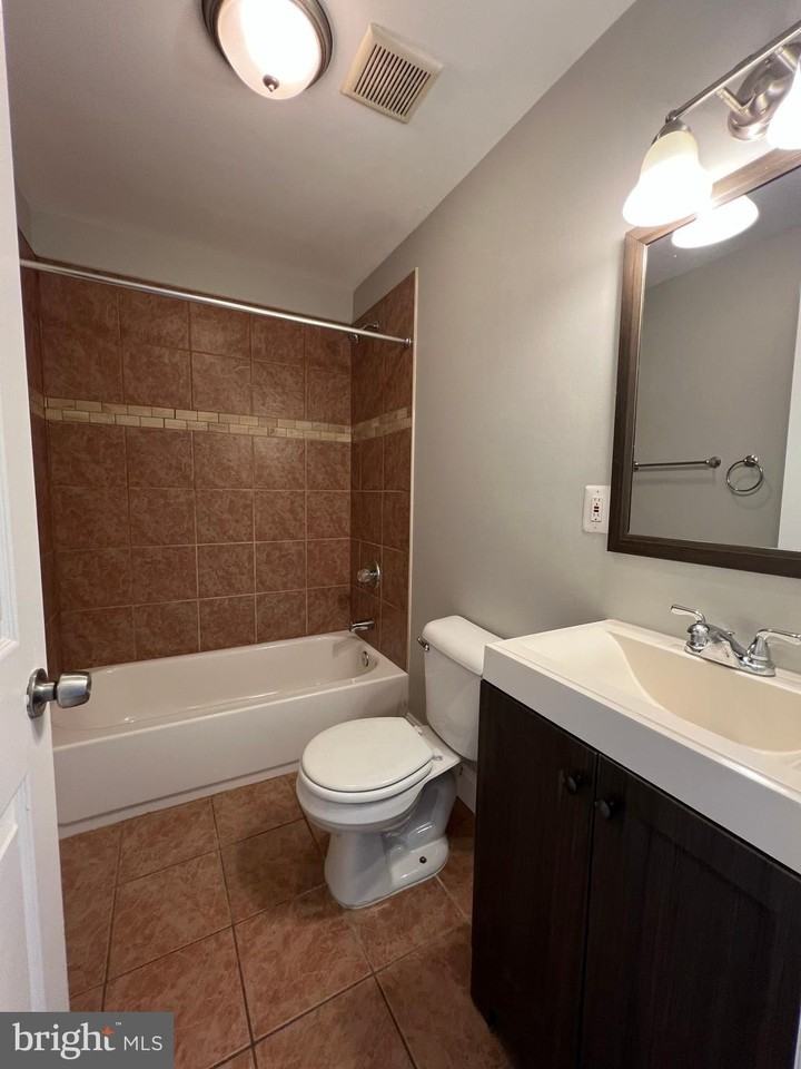30 E 25th St #2F - Photo 6 of 6