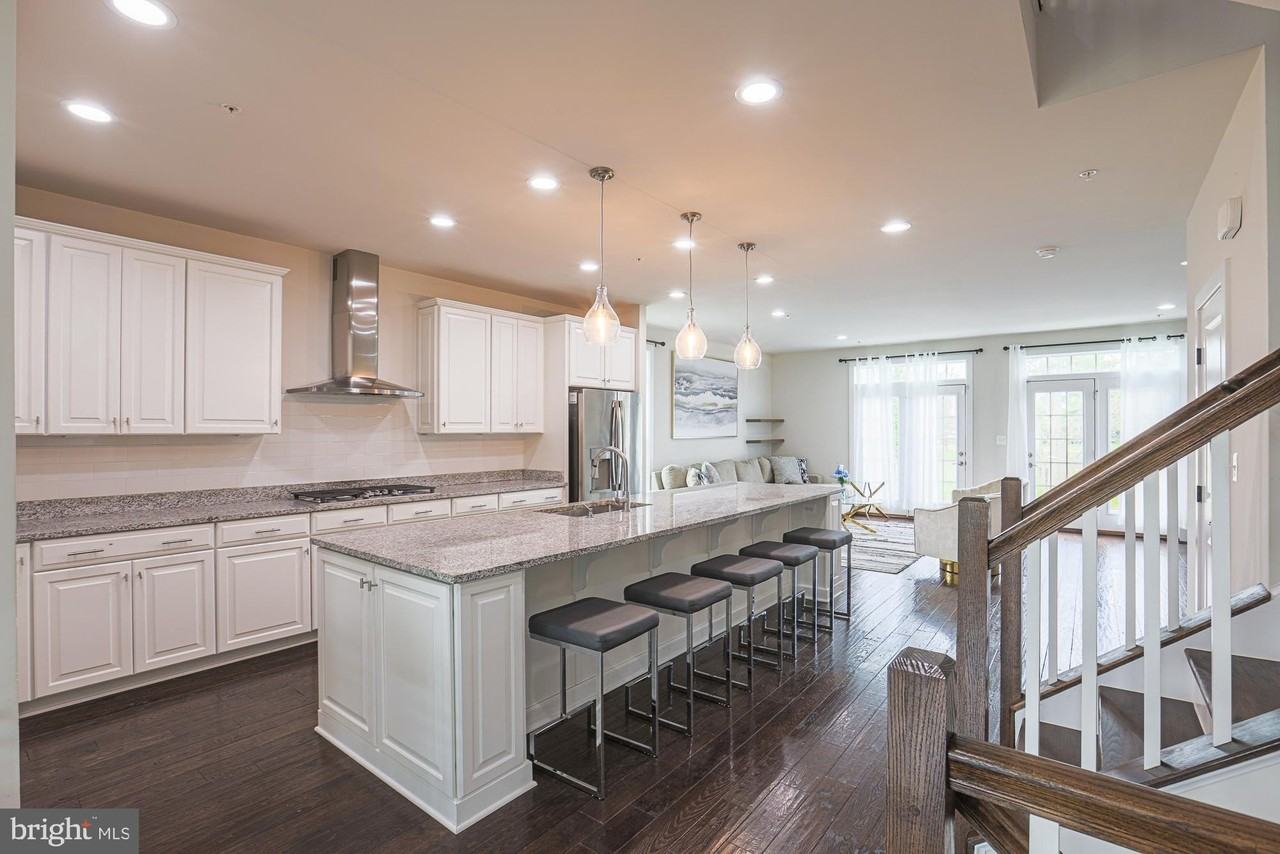 603 Iron Way #36 - Photo 6 of 21