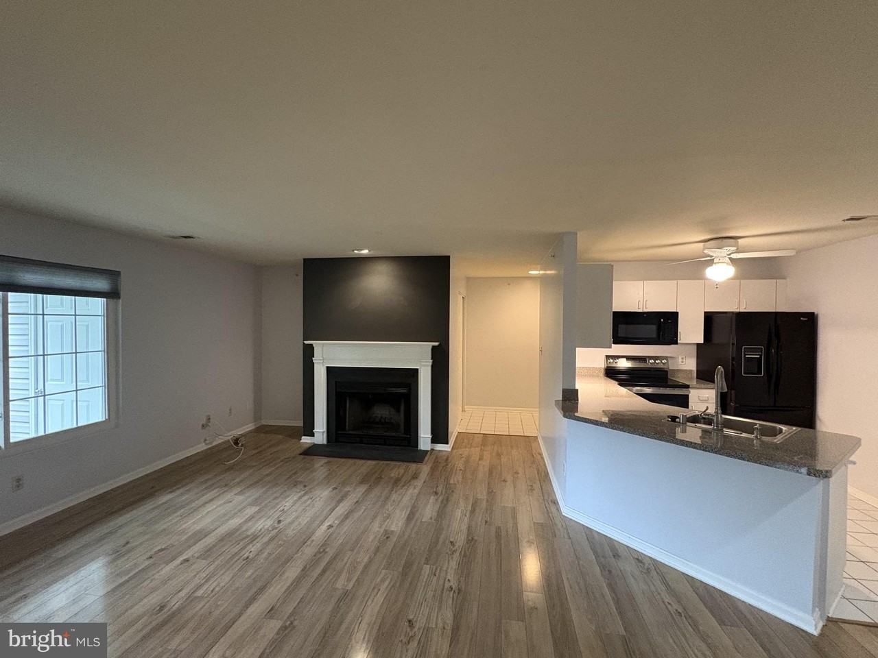 9 Tintern Ct #202 - Photo 3 of 6