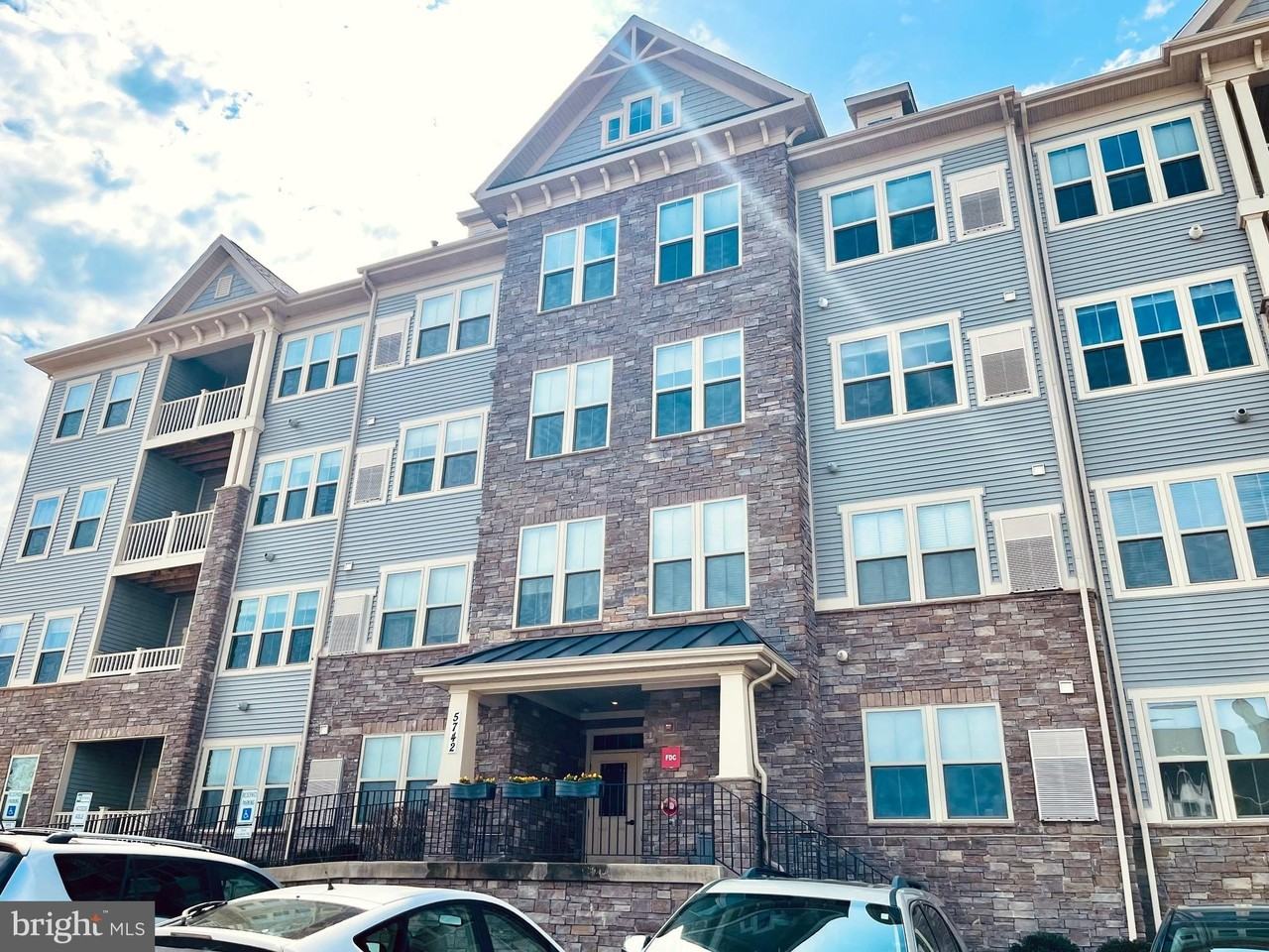 5742 Meadowood St #202 - Photo 2 of 18