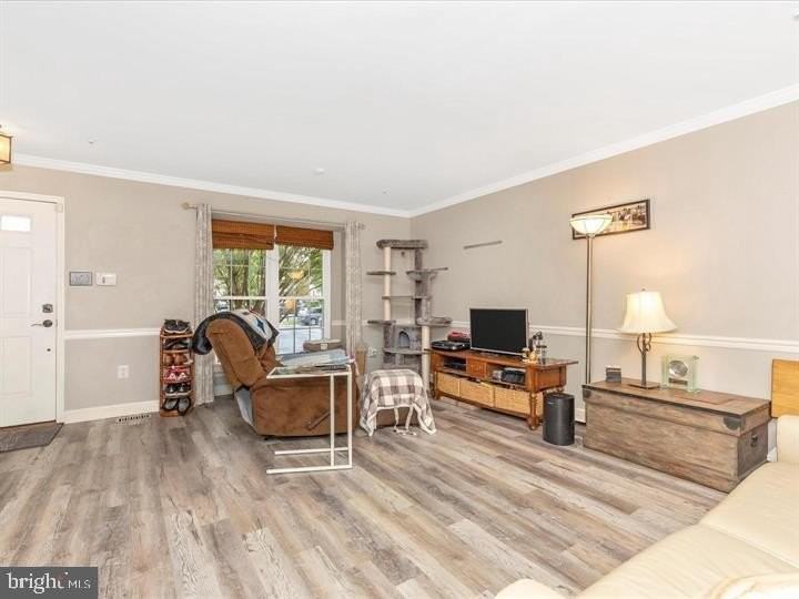 6338 Towncrest Ct - Photo 2 of 29