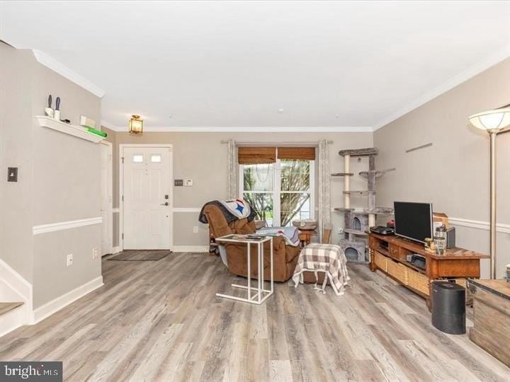 6338 Towncrest Ct - Photo 4 of 29