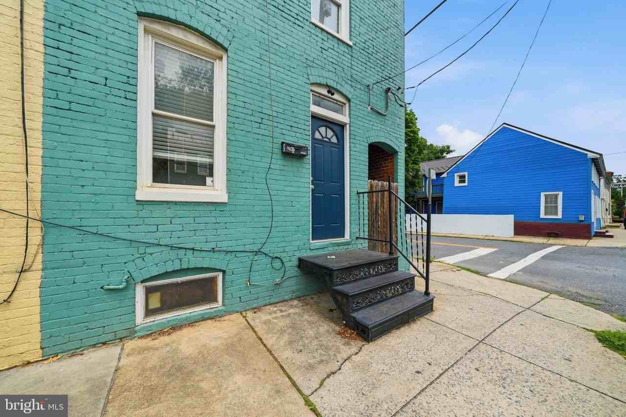 403 W South St - Photo 5 of 43
