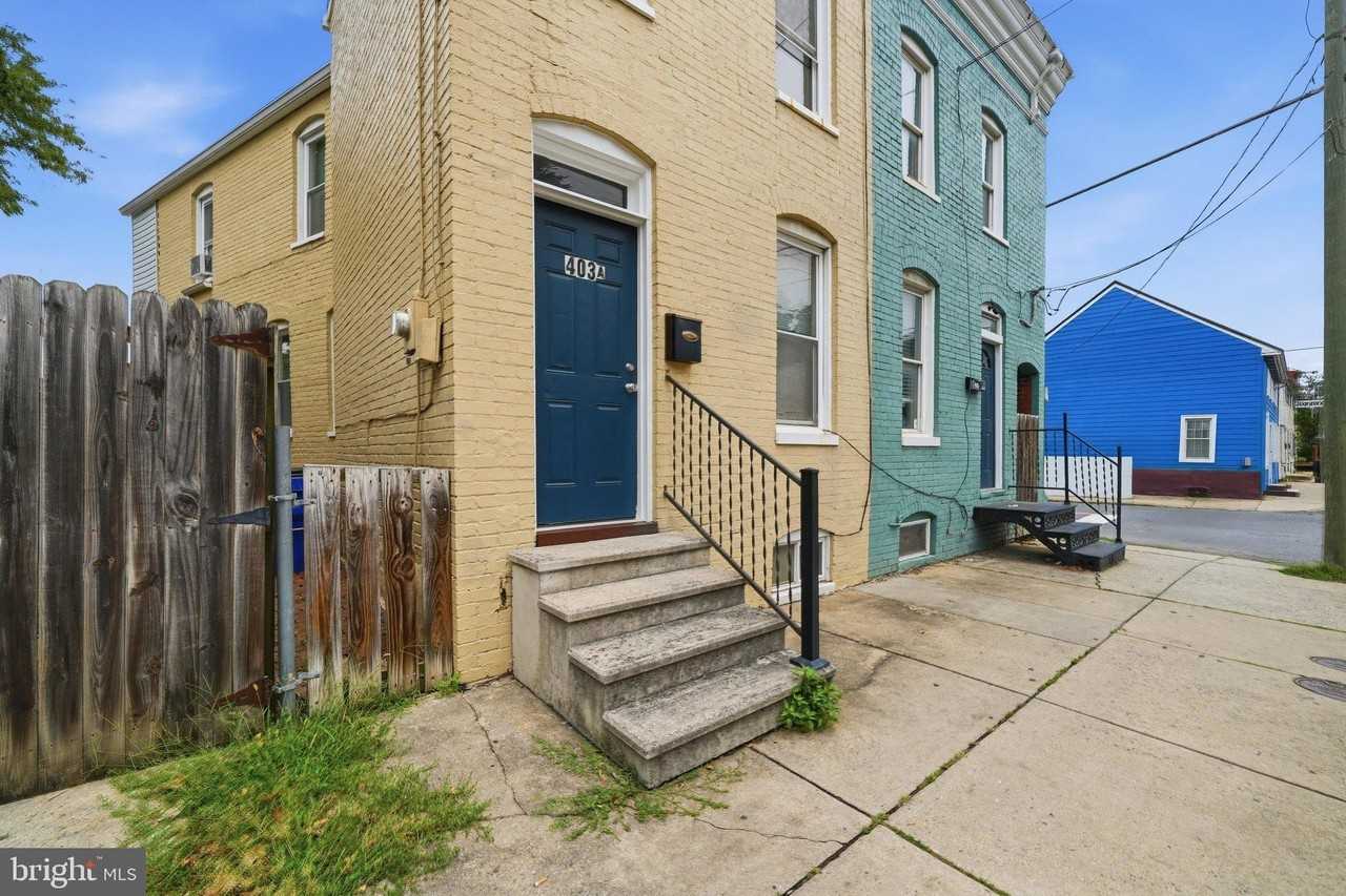 403A W South St - Photo 3 of 37