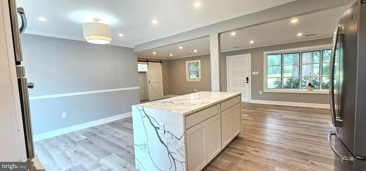 7538 Cherry Tree Dr - Photo 2 of 49