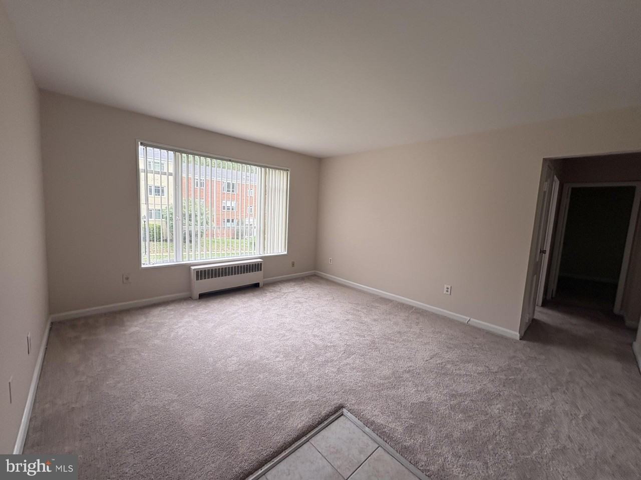 10403 Montrose Ave #201 - Photo 4 of 28