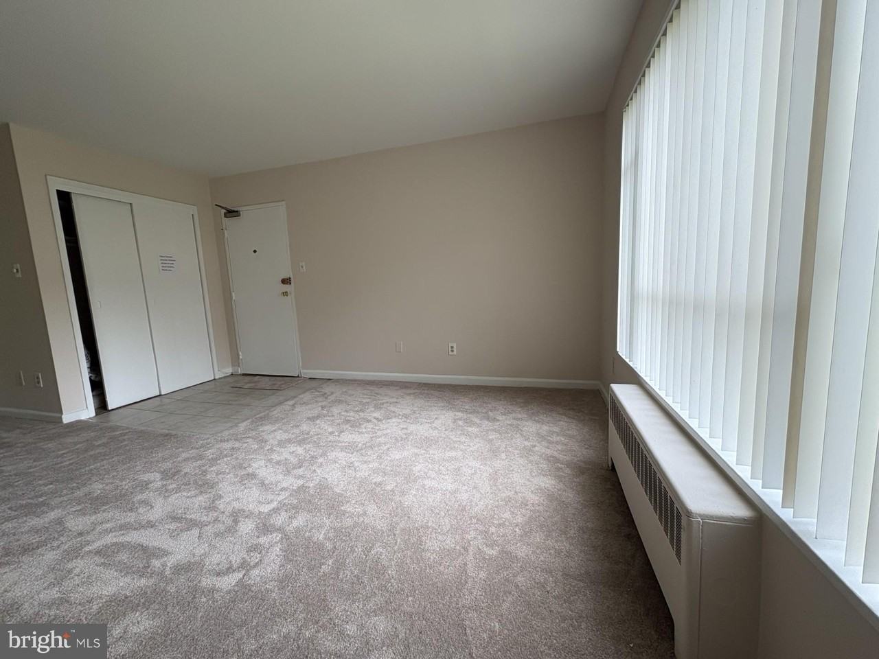 10403 Montrose Ave #201 - Photo 6 of 28