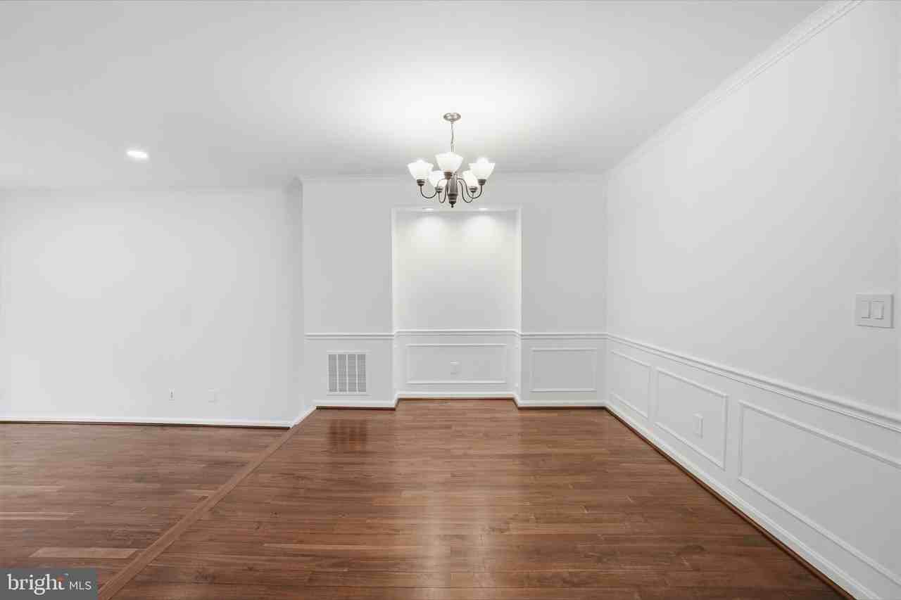 12327 Sour Cherry Way - Photo 7 of 41
