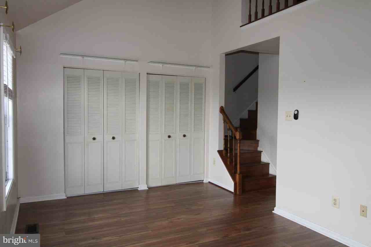 11518 Brundidge Ter - Photo 6 of 21