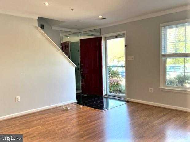 10903 Tuckerman Hill Ln - Photo 6 of 19