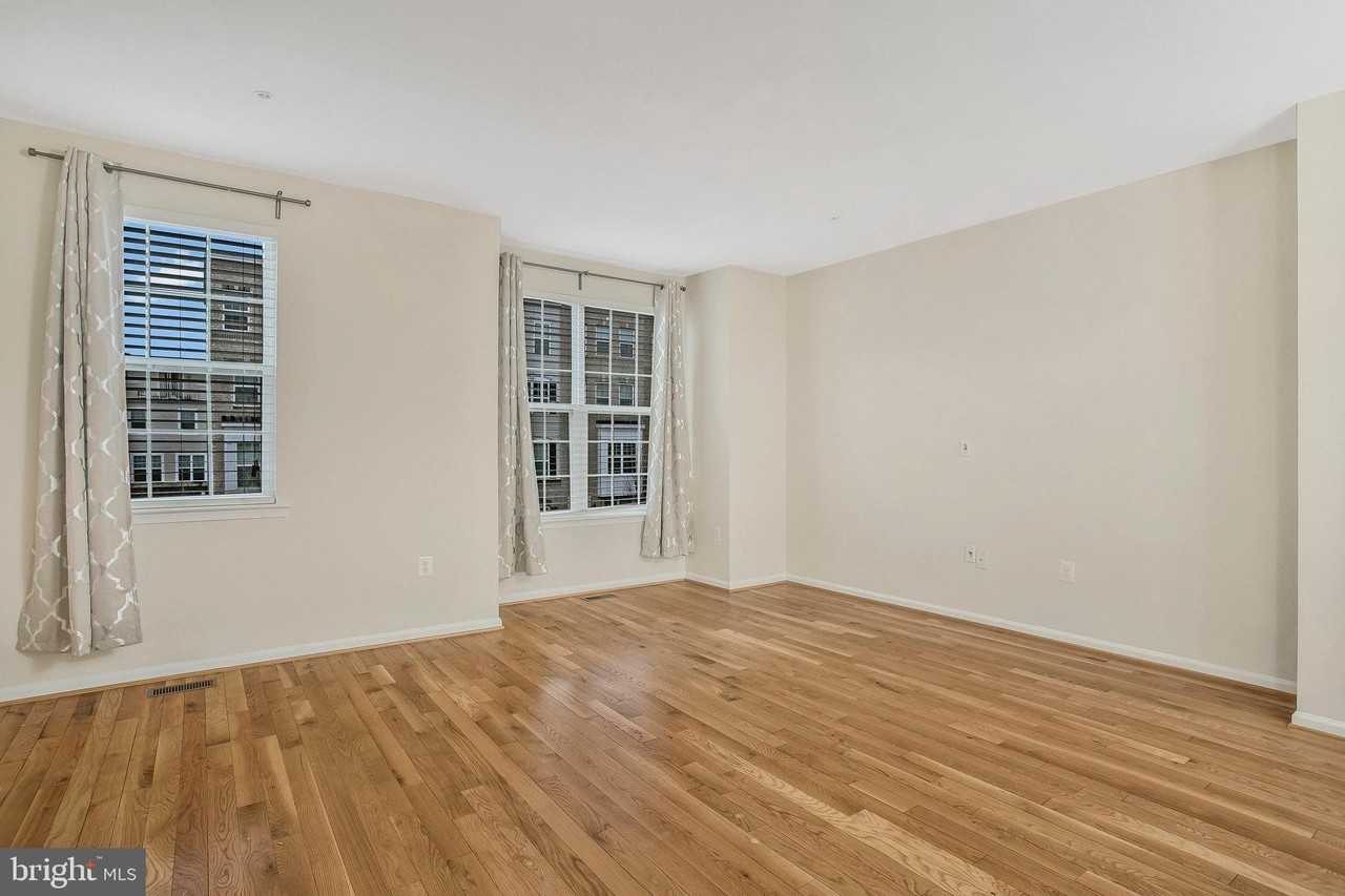 1612 Fernwood Dr - Photo 4 of 35