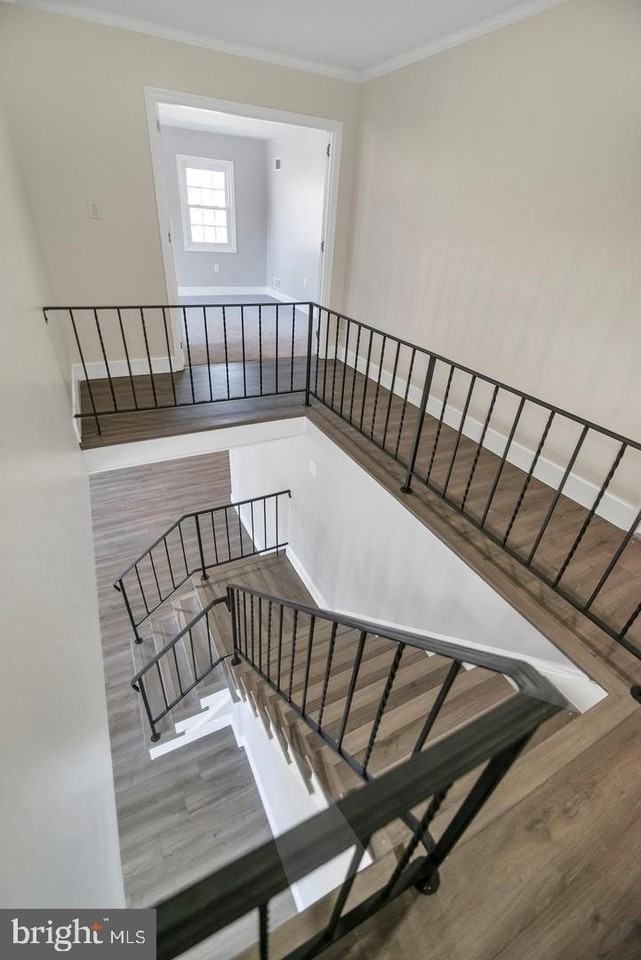 12404 Surrey Circle Dr - Photo 6 of 26