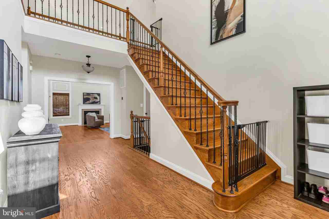 23636 Hansel Ct - Photo 7 of 50