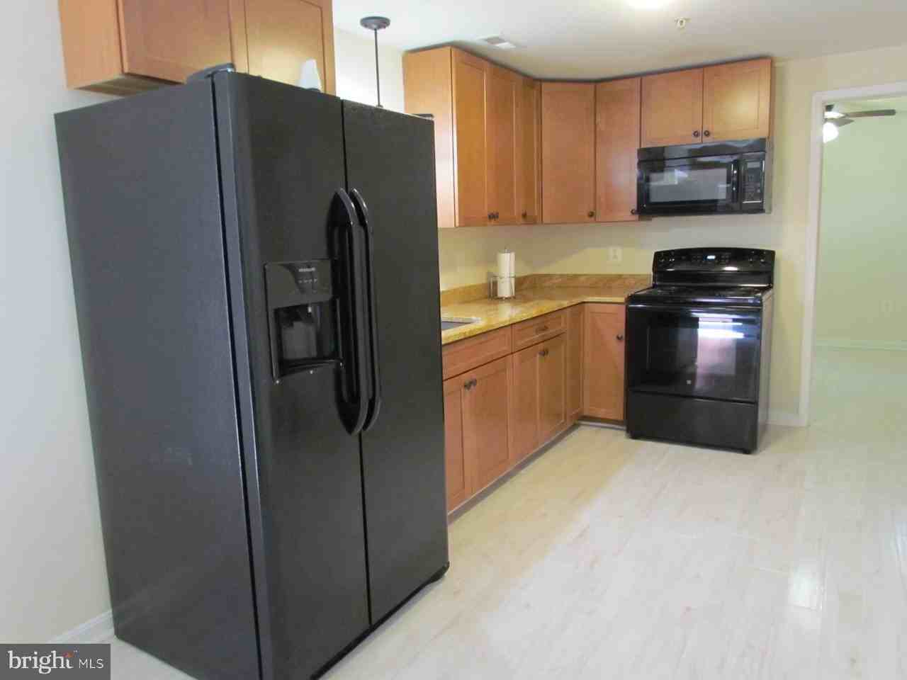 23220 Spalding Ln - Photo 3 of 15