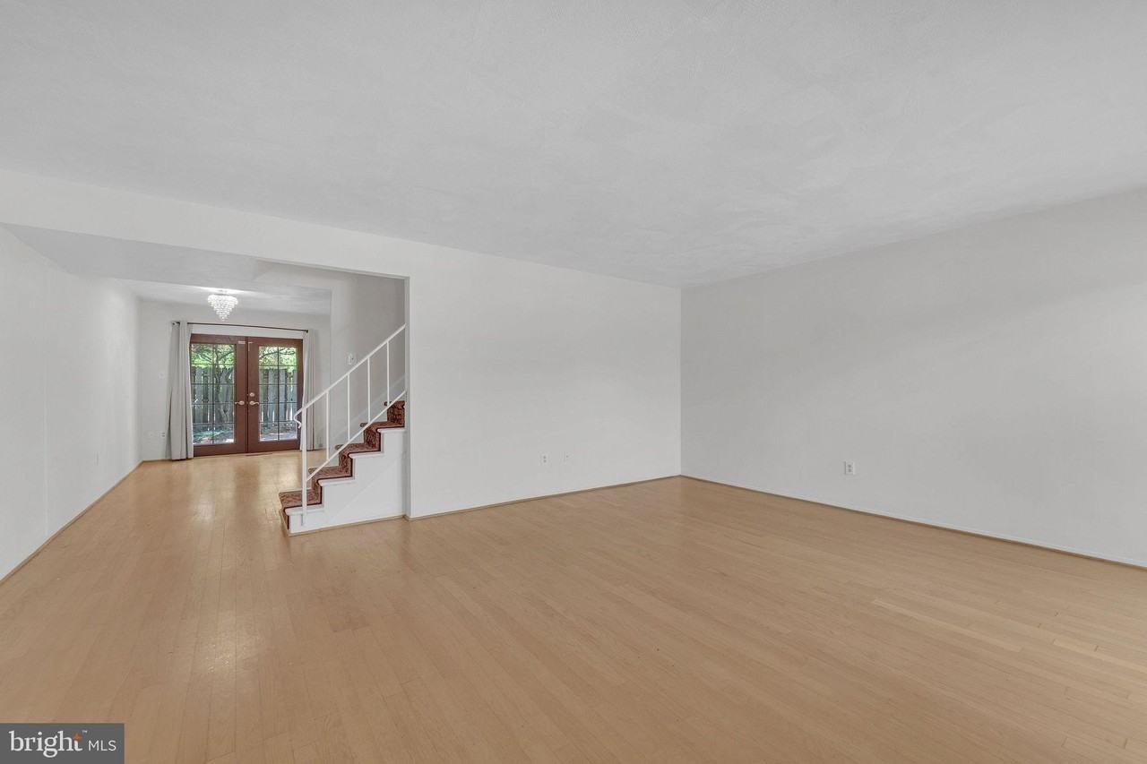 40 Rittenhouse Dr - Photo 4 of 30