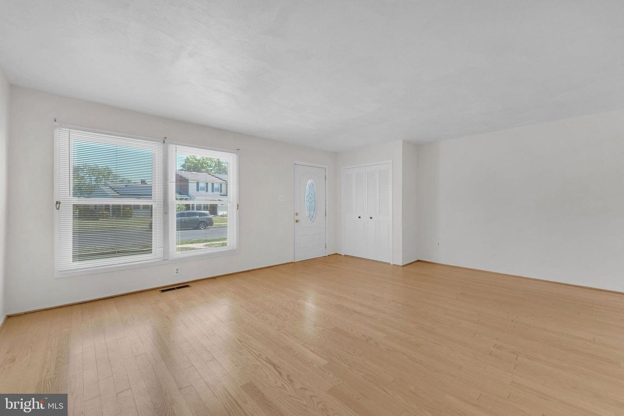 40 Rittenhouse Dr - Photo 6 of 30