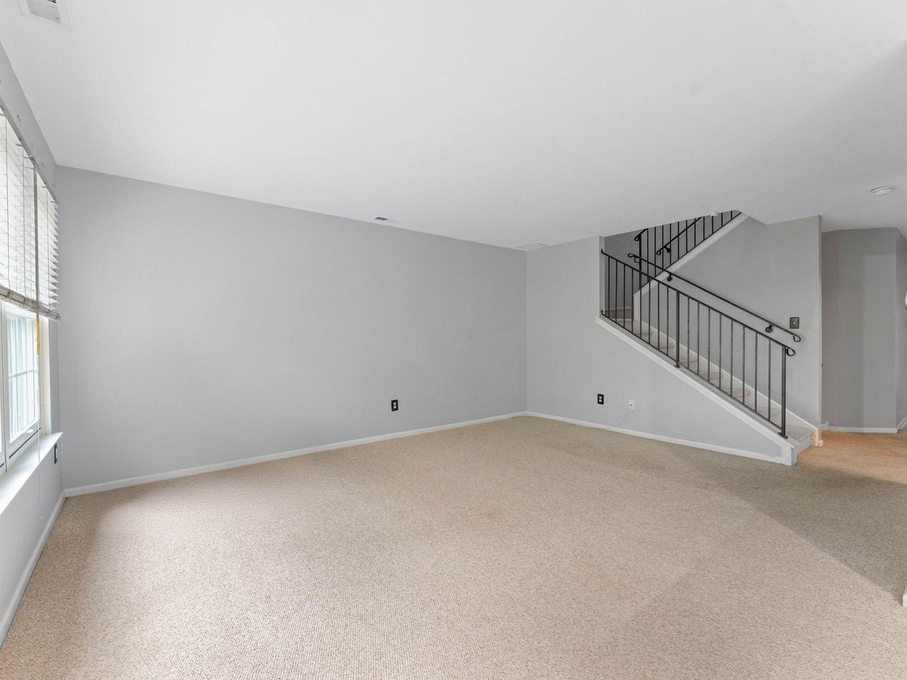 5 Larkspur Ct - Photo 4 of 24