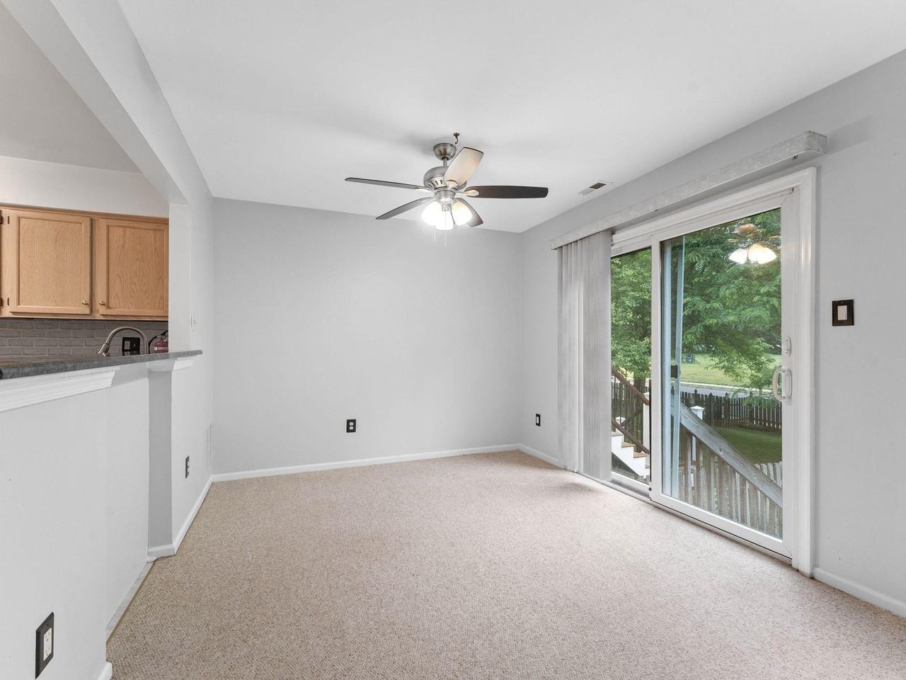 5 Larkspur Ct - Photo 5 of 24