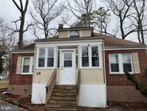 45 W Lakeshore Dr - Photo 1 of 1
