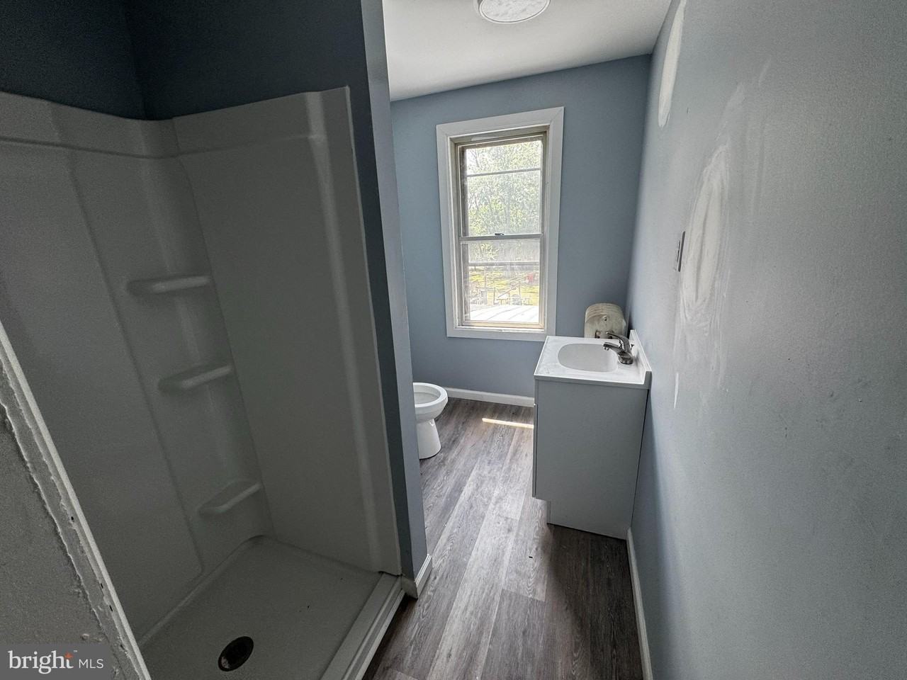198 South Ave #2 - Photo 3 of 11