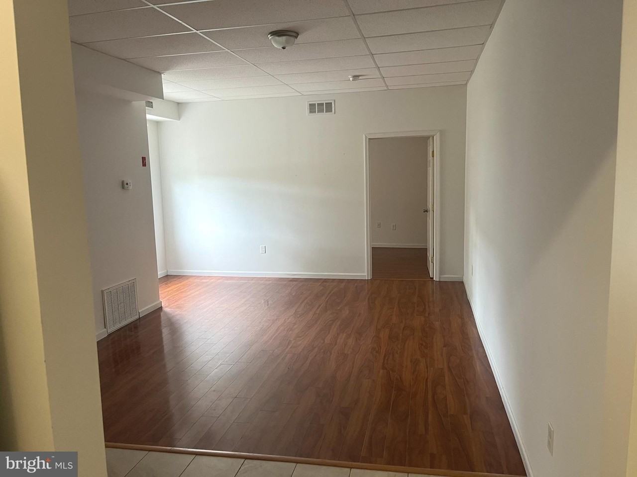 805 W Atlantic Ave #C - Photo 2 of 5