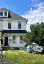 2 Beloit Ave #B - Photo 1 of 1
