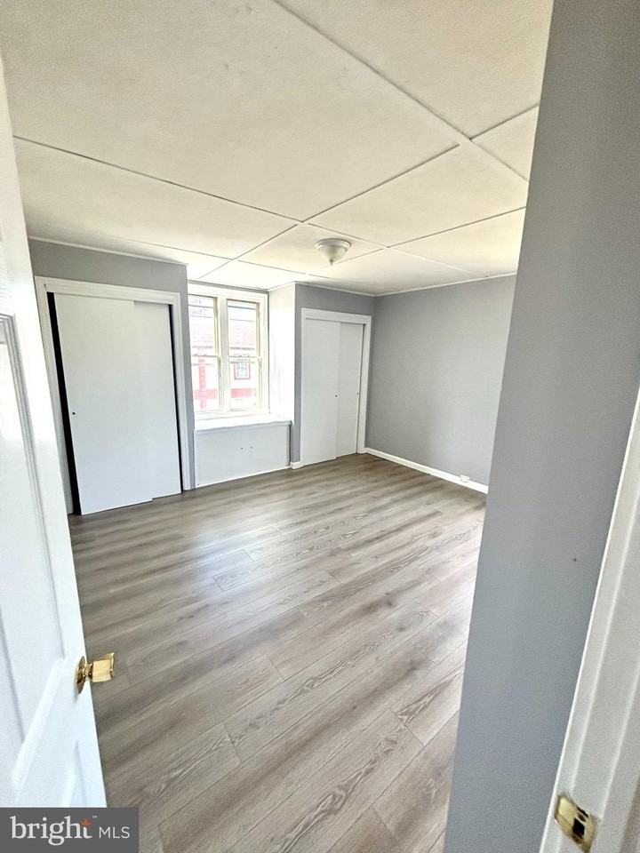 182 Haddon Ave #B - Photo 5 of 9