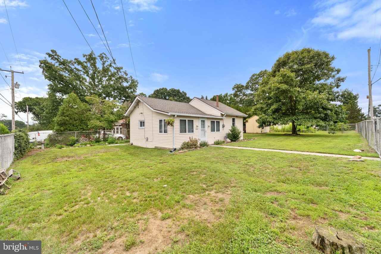 324 Ogden Station Rd - Photo 3 of 24