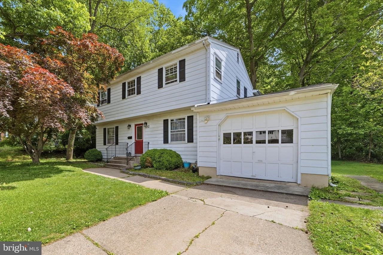 292 Glenn Ave