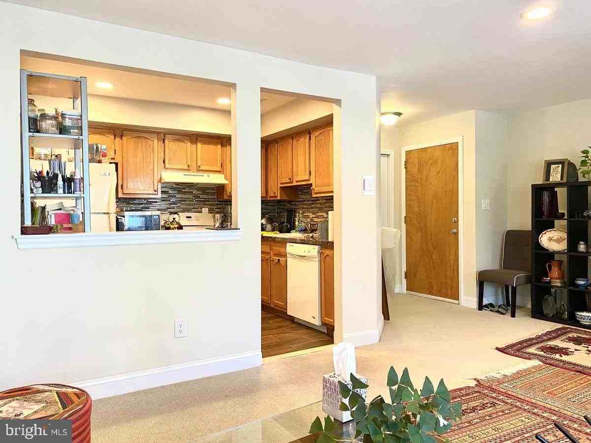 111 Worlidge Ct #5 - Photo 5 of 16