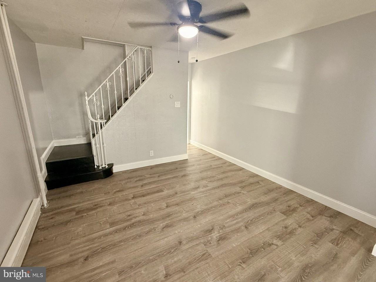 163 Tremont St - Photo 3 of 16