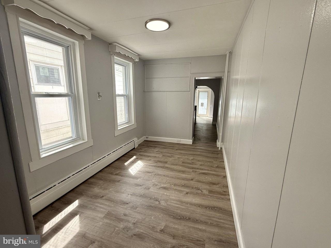 163 Tremont St - Photo 4 of 16