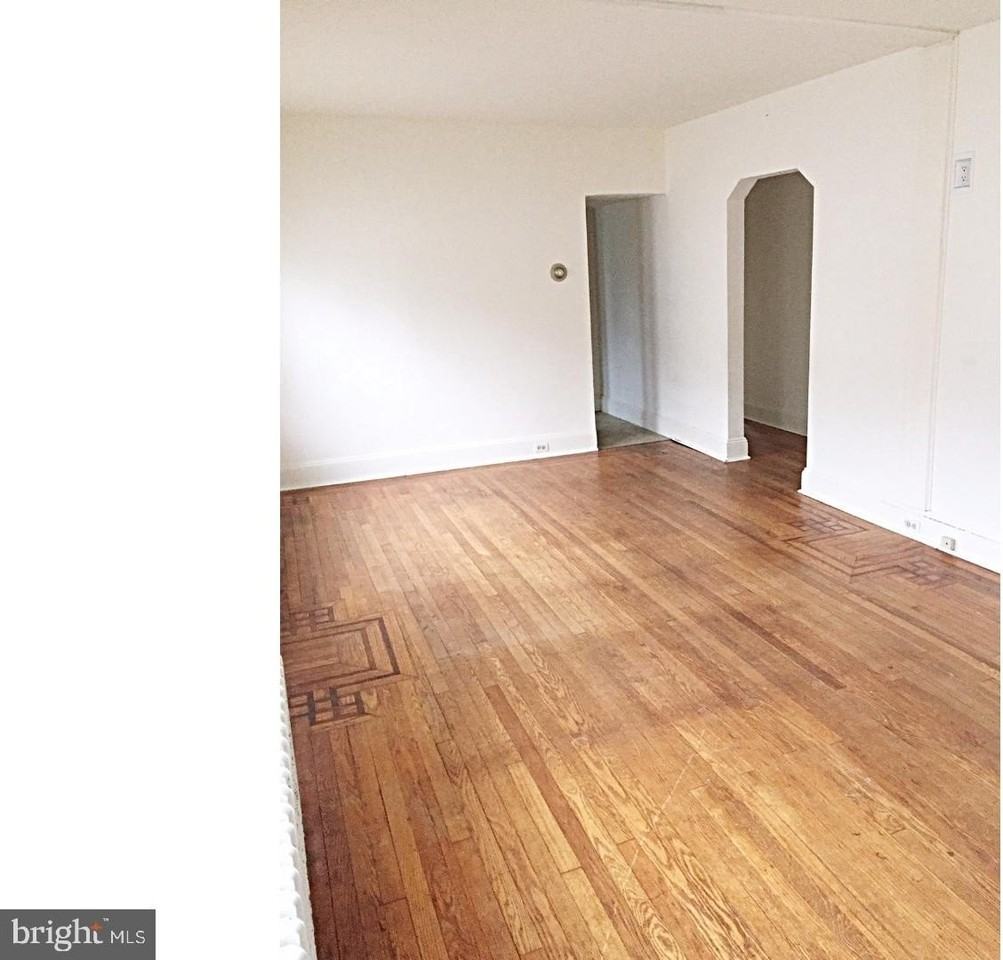 721 Mayflower Ave - Photo 4 of 33