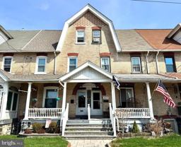 425 Juniper St - Photo 1 of 1