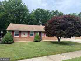3746 Windsor Dr - Photo 1 of 1