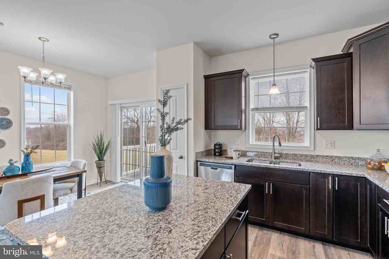 2056 Terrace View Ln - Photo 4 of 29