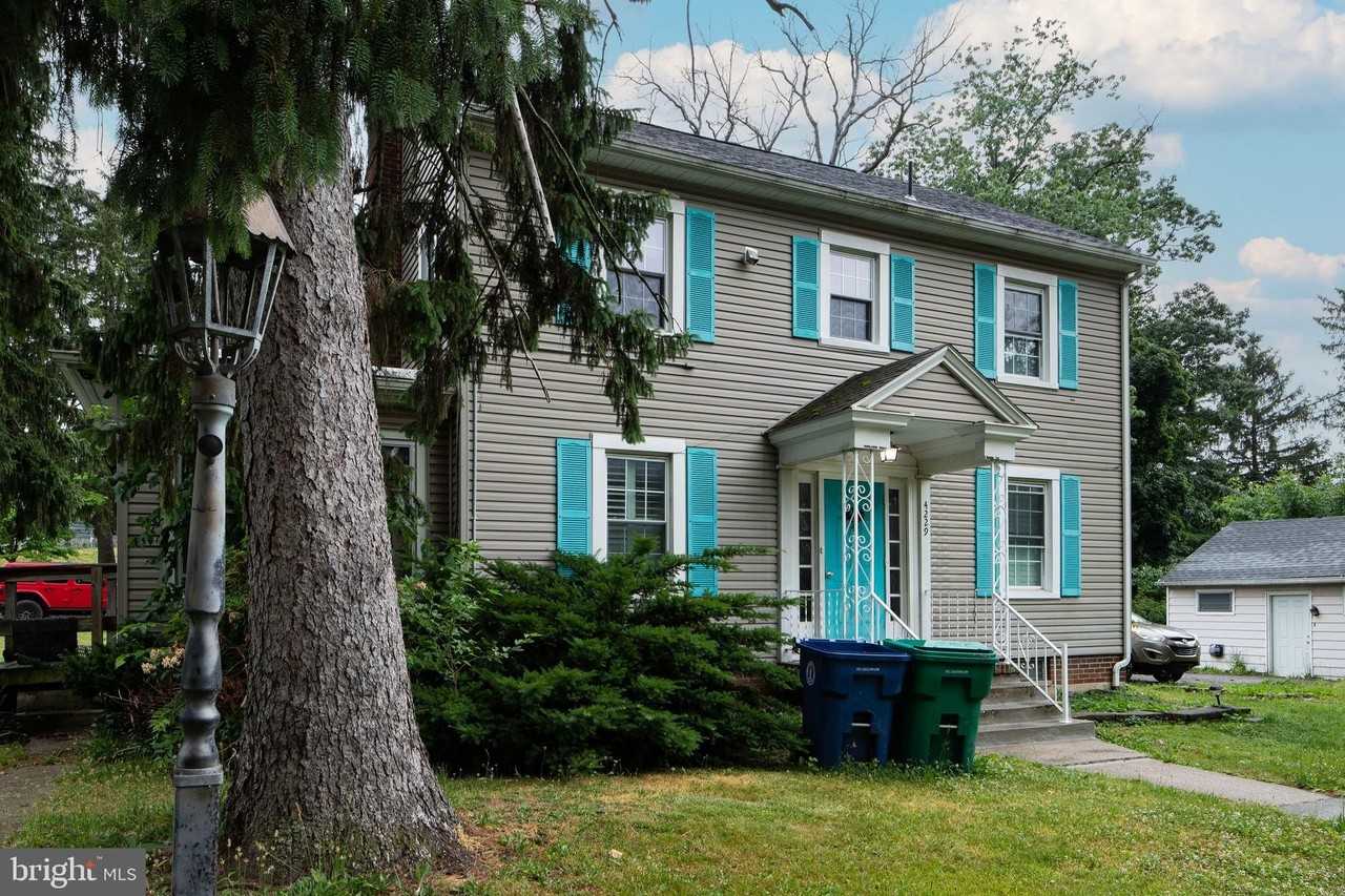 4229 Elmerton Ave #A - Photo 6 of 29