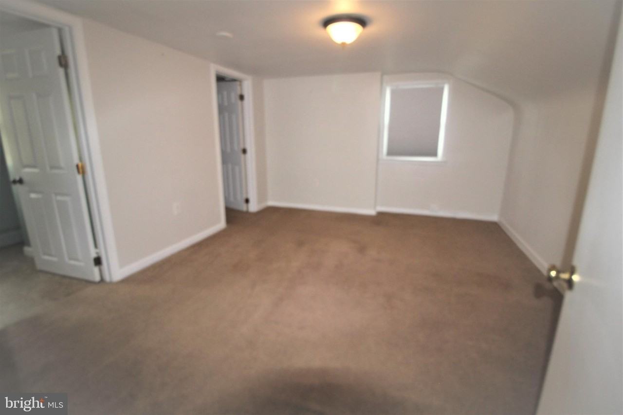 160B N Ronks Rd - Photo 6 of 9