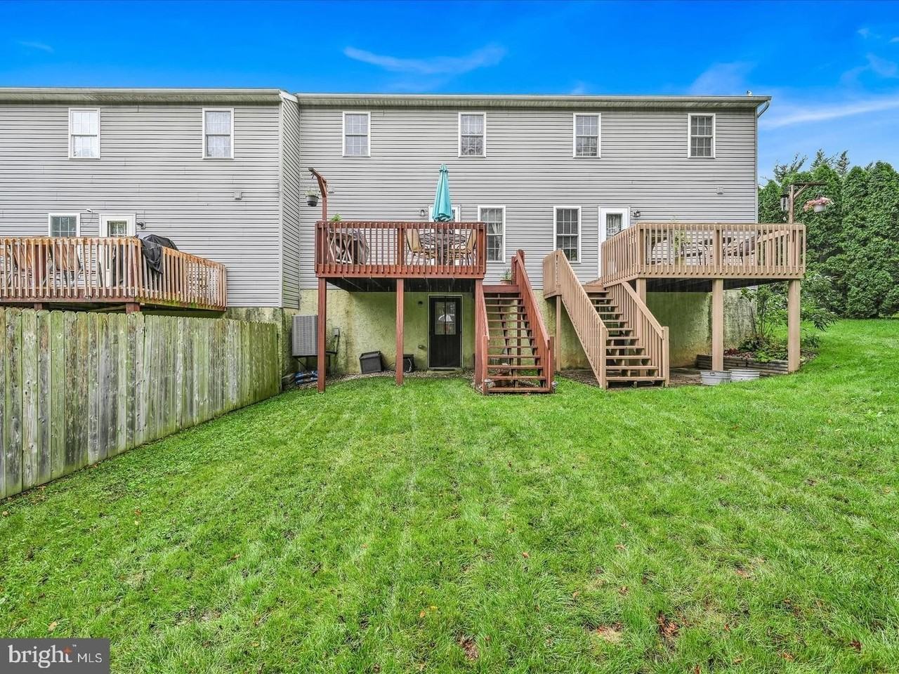 379 Swatara Creek Dr - Photo 4 of 16