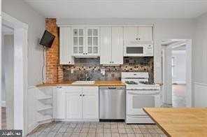 457 Lancaster Ave #C - Photo 4 of 8