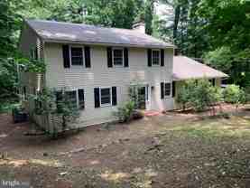 413 Fruit Farm Rd - Photo 1 of 1