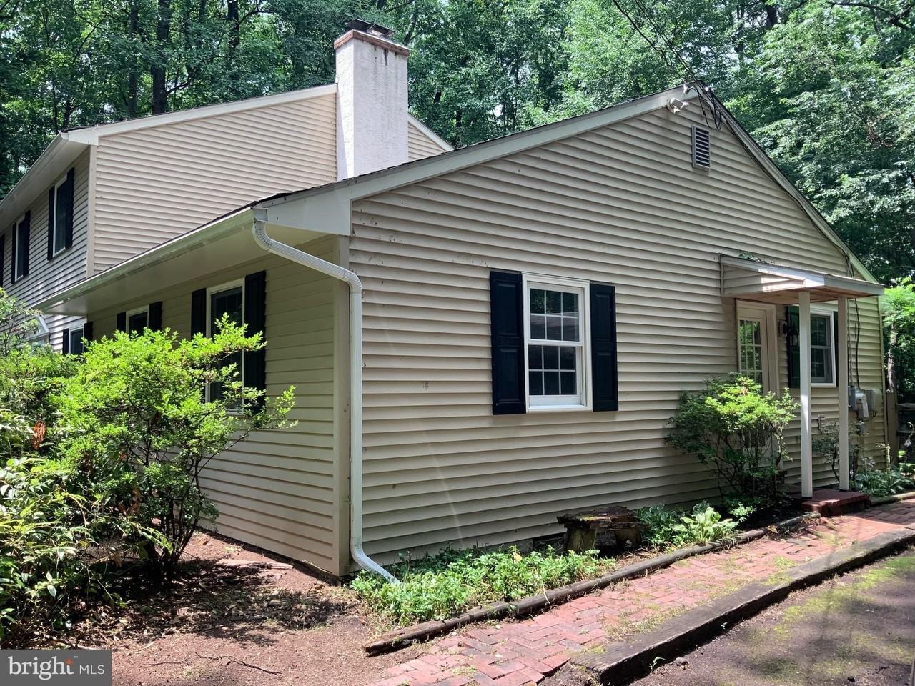 413 Fruit Farm Rd - Photo 3 of 40