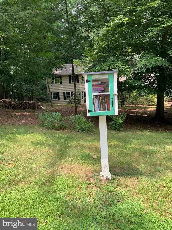 413 Fruit Farm Rd - Photo 6 of 40